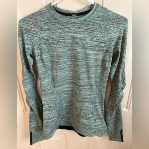 Lululemon Athletica Runderful Long  Sleeve Heather Women’s Top Size 4 Pullover